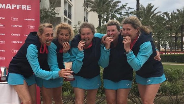 4ManoloSantana Campeonas  55 Abril 2022